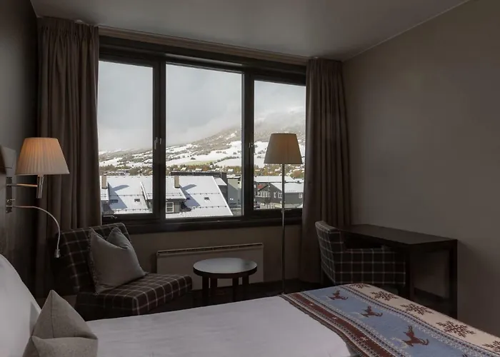 מלון Quality Skifer 4*